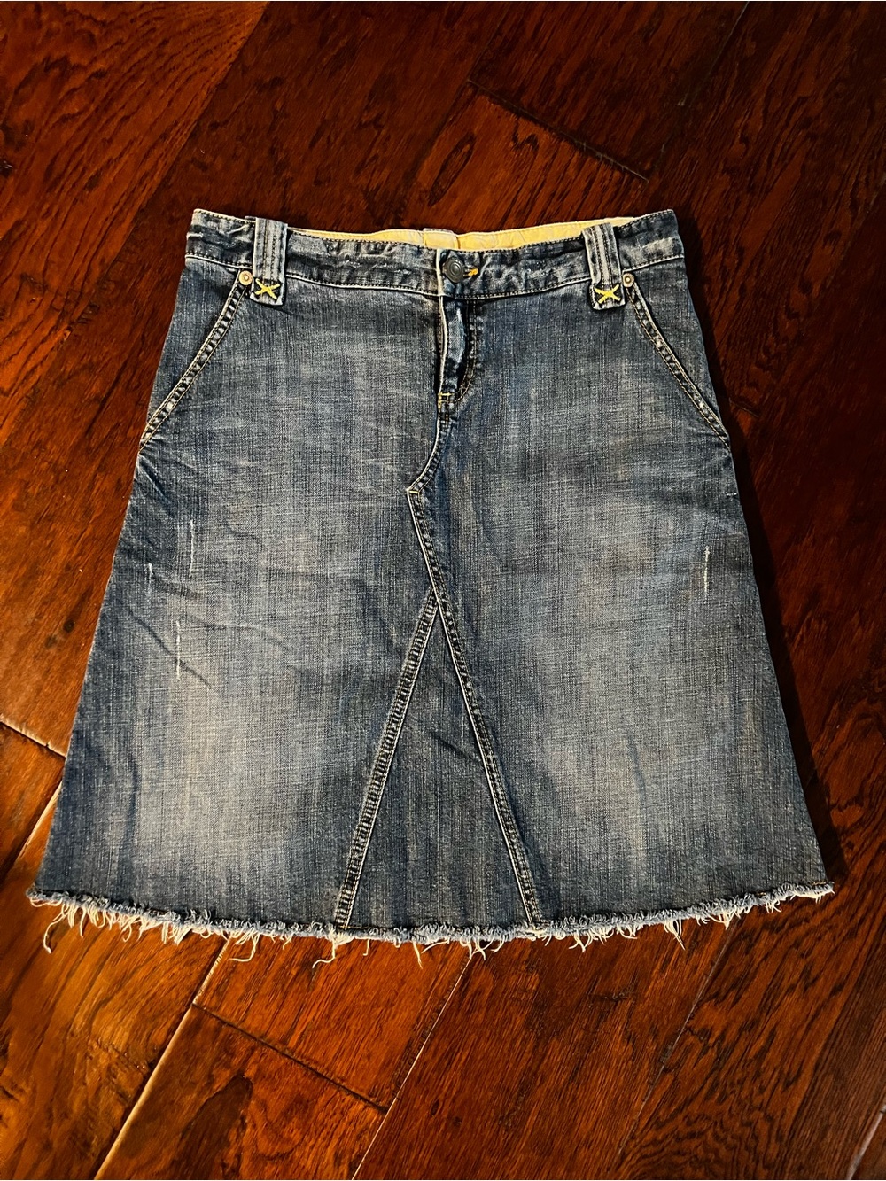 Banana Republic Denim Mini Skirt Size 0 Petite Raw Hem Cargo Pocket